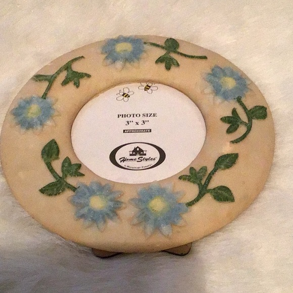 NWT home styles ceramic photo frame 3”x3” - Picture 2 of 6